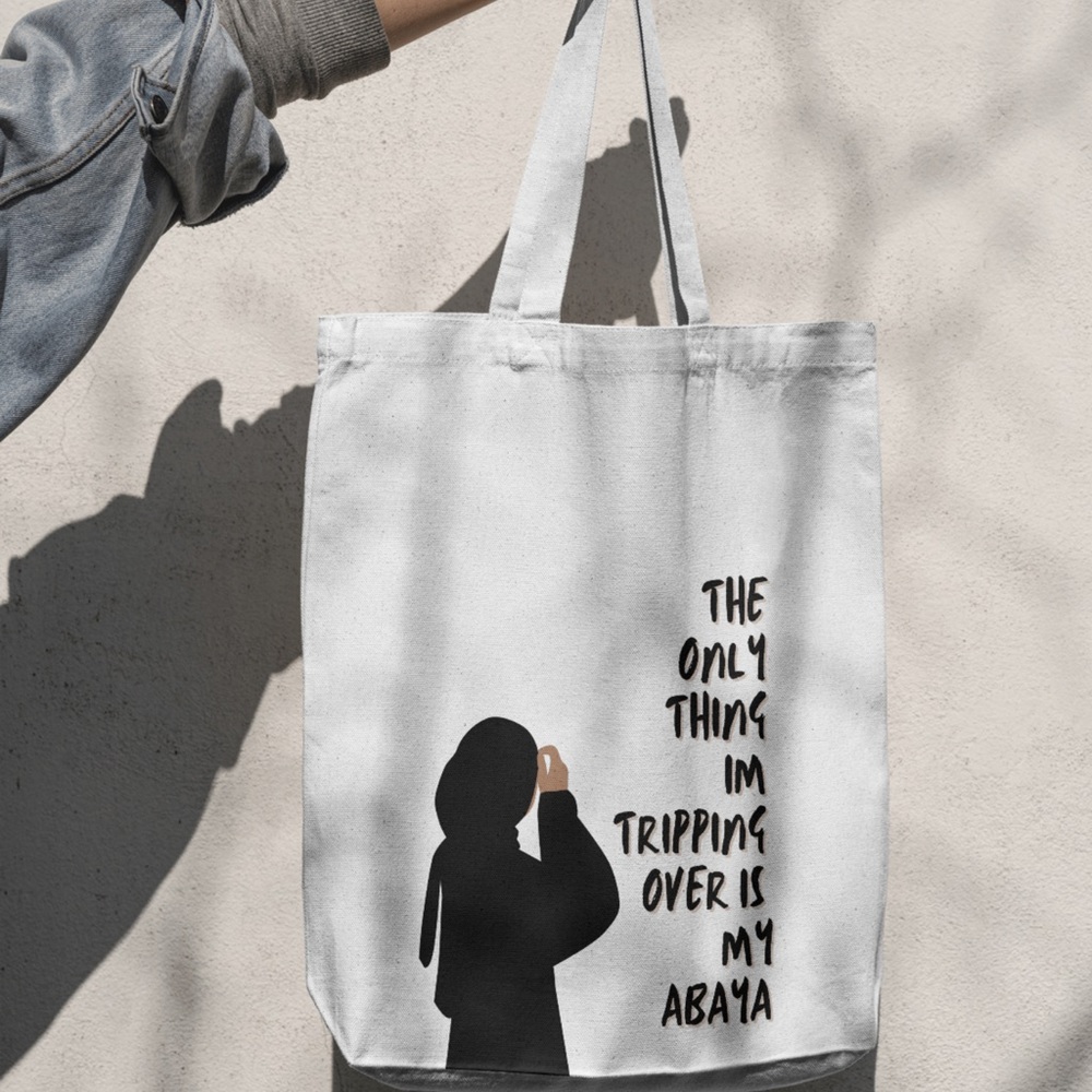 Stylish White Tote Bag “only thing I’m tripping over is my abaya”